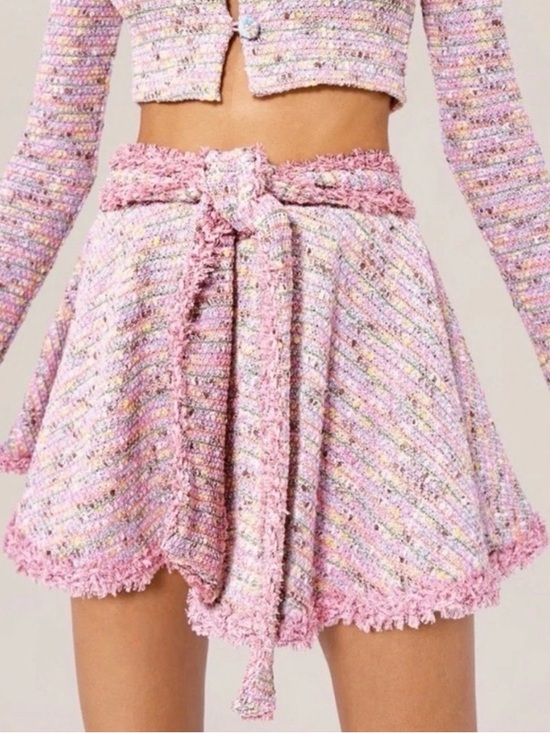 Alexis Dresses & Skirts - Alexis Lessie Skirt Cherry Blossom Pink Tweed Fringe Mini Skirt Size S EUC
